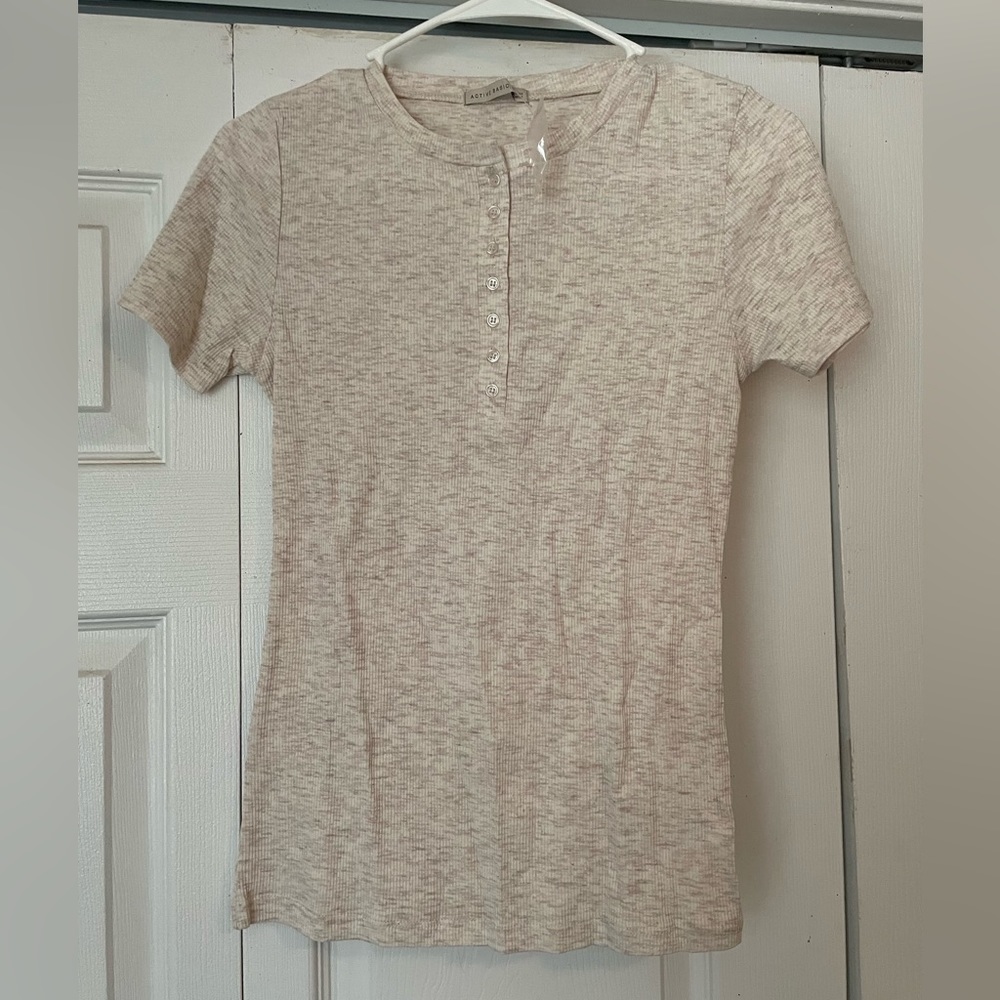 Oatmeal short sleeve Henley shirt